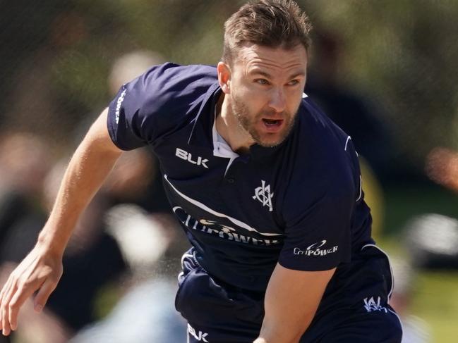 Jackson Coleman of Victoria bowls during the Marsh Cup  One Day Cup Cricket match between Victoria and Queensland at Junction Oval in Melbourne, Sunday, September 29, 2019. (AAP Image/Scott Barbour) NO ARCHIVING, EDITORIAL USE ONLY, IMAGES TO BE USED FOR NEWS REPORTING PURPOSES ONLY, NO COMMERCIAL USE WHATSOEVER, NO USE IN BOOKS WITHOUT PRIOR WRITTEN CONSENT FROM AAP