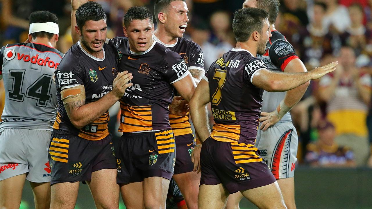 Brisbane Broncos v Warriors highlights, live scores, match report