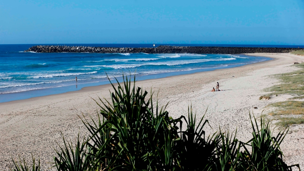 Swimmer missing off beach in northern NSW