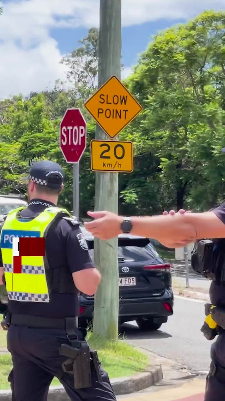 Cop shot on inner-Brisbane street