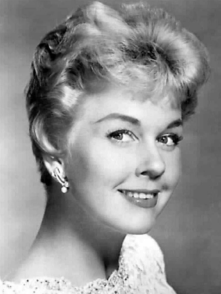 Doris Day dead at 97: Hollywood actress dies after case of pneumonia ...