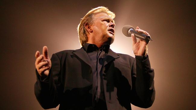 Farnham in a scene from the documentary film John Farnham: Finding the Voice.