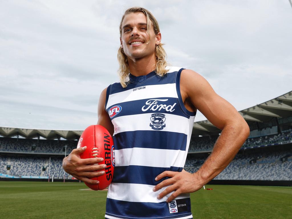 Bailey Smith’s Geelong debut is set to be at the Gabba. Picture: Michael Klein.