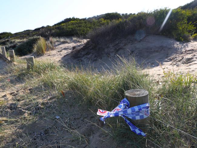 The remains of a newborn have been found near a walking to the beach of Nepean Hwy in Seaford yesterday. Police tape is seen at the scene. Thursday, April 9, 2020. Picture: David Crosling