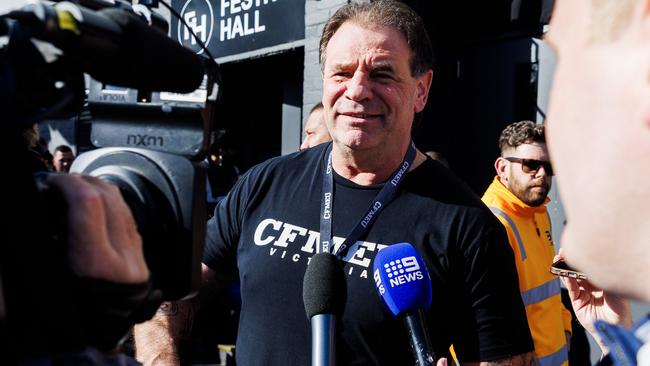 17/06/2024 CFMEU members outside festival hall during the voting on the new EBA. Aaron Francis / Herald Sun