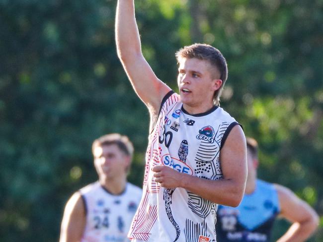 Jack Sexton playing for Southern Districts in the 2024-25 NTFL season. Picture: Celina Whan / AFLNT Media