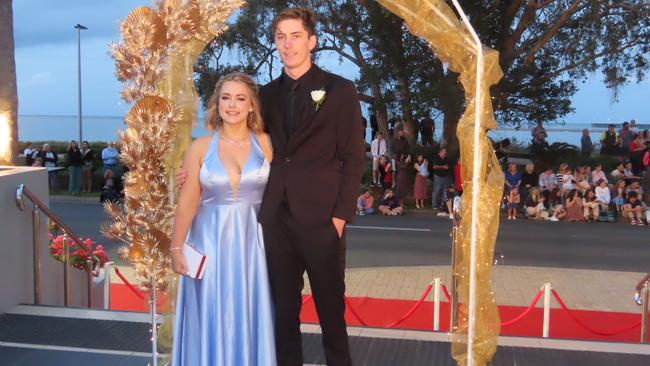 Maddison Harris &amp; Luke Mannion at the Xavier Catholic College formal.