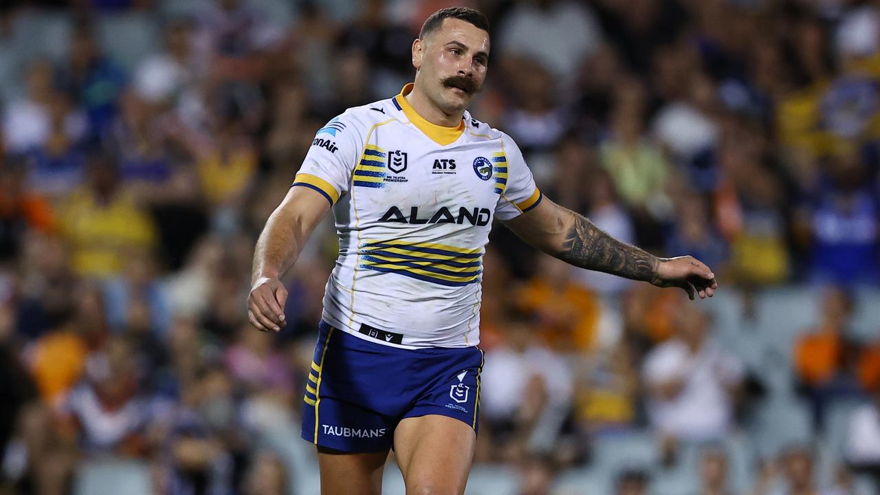 SYDNEY, AUSTRALIA - SEPTEMBER 06: Reagan Campbell-Gillard of the Eels kicks the final conversion of the match during the round 27 NRL match between Wests Tigers and Parramatta Eels at Campbelltown Stadium, on September 06, 2024, in Sydney, Australia. (Photo by Jeremy Ng/Getty Images)