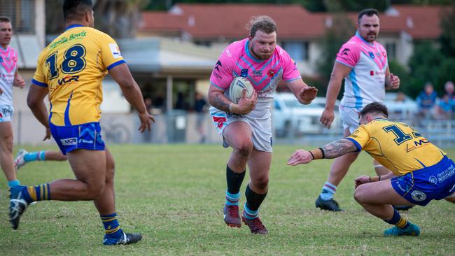 Warilla-Lake South Vs Milton-Ulladulla. Callum Franchi side stepping to evade the defence. Picture: Thomas Lisson