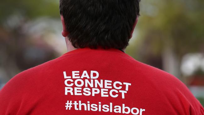 News .NOTE: Subject must not be I.D .Labor Party Organiser Silhouetted and back on with his Labor Party T-Shirt .Picture:Andrew Tauber