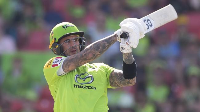 Alex Hales hit another half century for the Thunder.