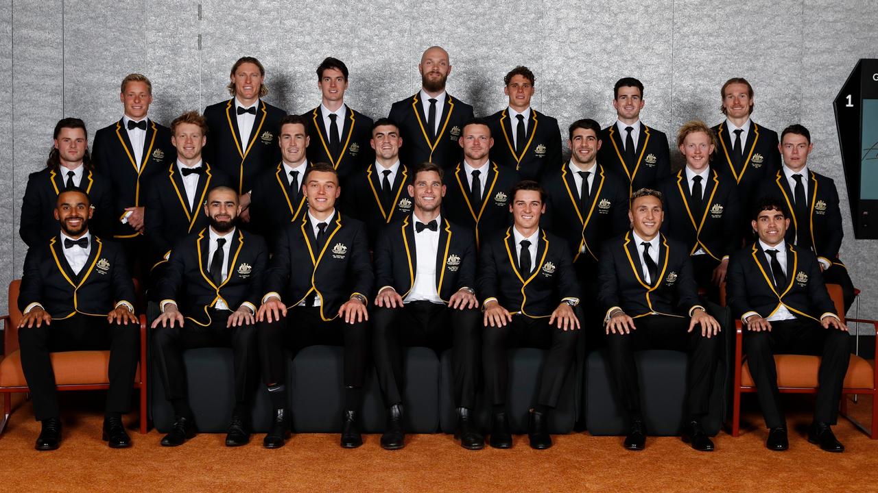 MELBOURNE, AUSTRALIA - AUGUST 24: The 2022 Therabody All Australian team pose for a photo during the 2022 AFL Awards at Centrepiece, Melbourne Olympic Park on August 24, 2022 in Melbourne, Australia. (Photo by Dylan Burns/AFL Photos via Getty Images)