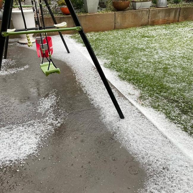 The aftermath of the hailstorm at Highfields, Toowoomba. Picture: Liz/@RACQofficial