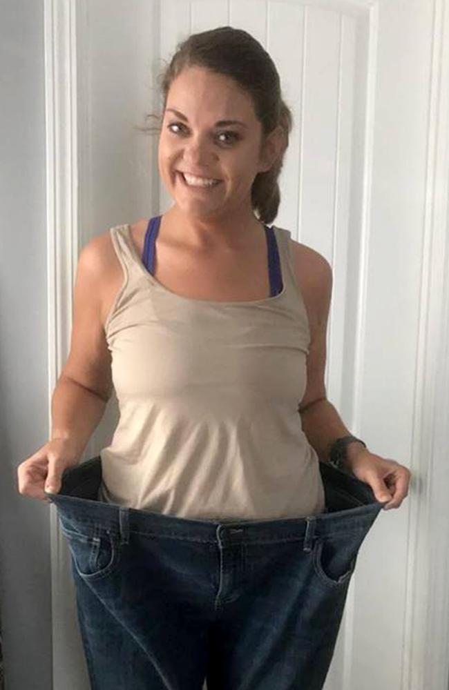 Kayla Hatcher in 2017, wearing her old size 22 jeans. Picture: Caters News