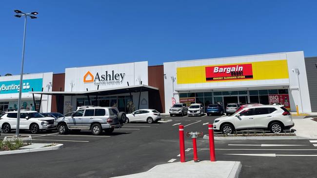 Bargain Depot Grocery Clearance has opened in Chirnside Park.