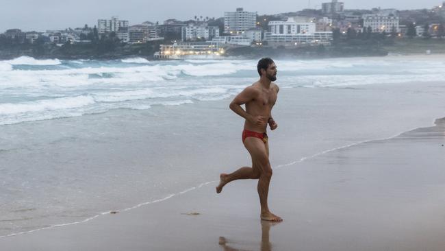 Bondi is now open for everyone with the 5km rule now scrapped. Picture: Brook Mitchell/Getty Images