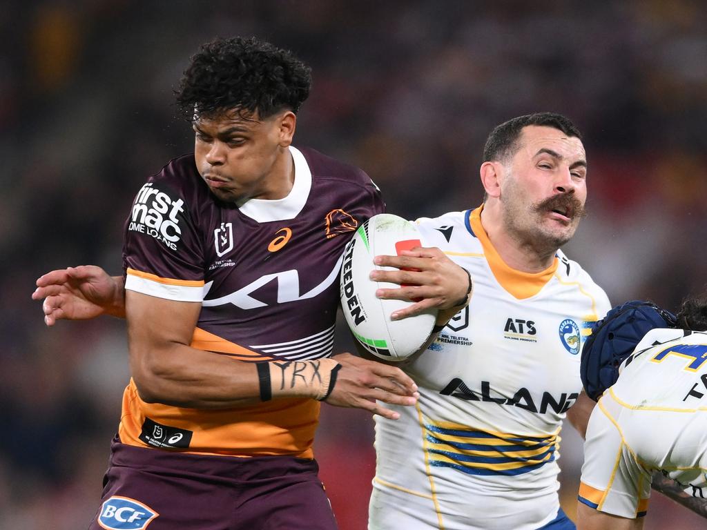 South Sydney won’t make a play for Selwyn Cobbo (L) or Reagan Campbell-Gillard. Picture: Matt Roberts/Getty Images