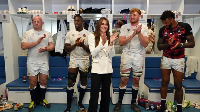 The Princess of Wales congratulates the England team after they beat Fiji. (Photo by Dan Mullan/Getty Images)