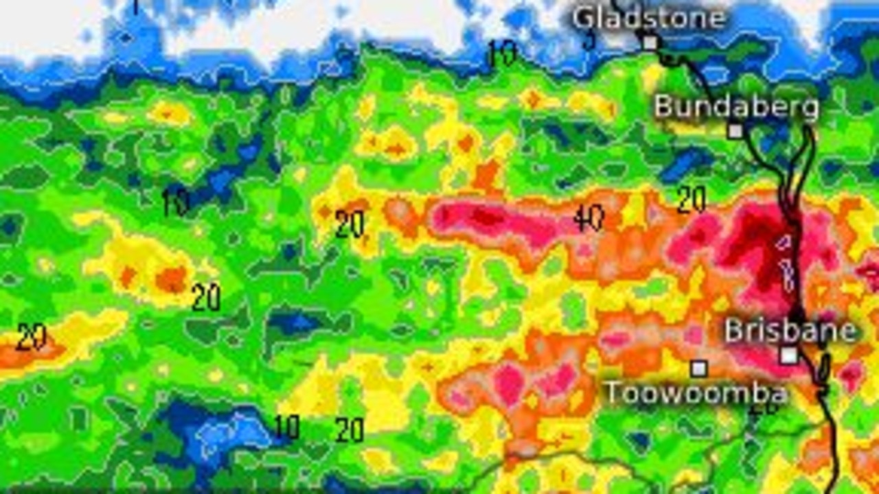 El sur de Queensland está en alerta por inundaciones de 100 mm