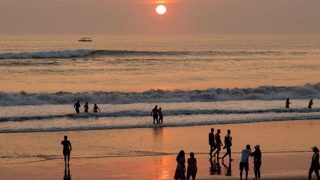 Australians visiting Bali will no longer be able to use plastic bottles.