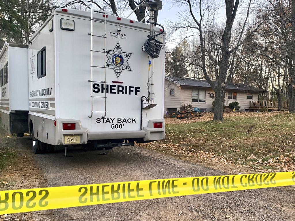 A sheriff’s vehicle parked outside the home where James Closs and Denise Closs were found fatally shot on October 15. Picture: AP Photo/Jeff Baenen
