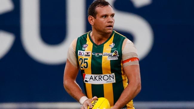 Steven Motlop was instrumental in PINT's win against Waratah in Round 12 of the 2023-24 NTFL season. Picture: Celina Whan / AFLNT Media