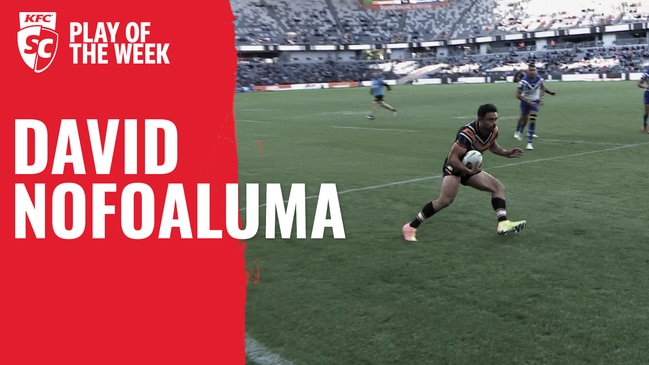 KFC SuperCoach NRL Play of the Week: Nofoaluma breaks ankles to set up a stunner