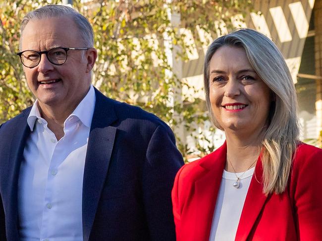NCA 2025 FEDERAL ELECTION BUS. 3/05/2025 Australian Labor Prime Minister Anthony Albanese In Melbourne VIC. The PM visits a polling booth in the electorate of Menzies.Along with candidate Gabriel Ng.And partner Jodie HaydonPicture: Jason Edwards / NewsWire