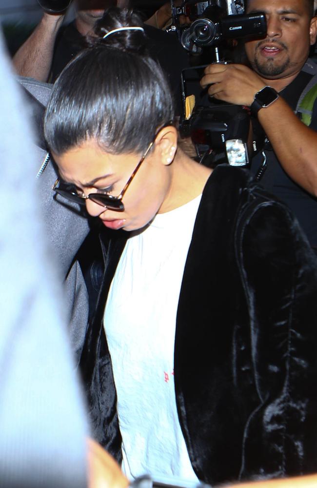 A upset Kourtney Kardashian arrives from Paris on October 3, 2016 following her sister’s robbery. Picture: Splash