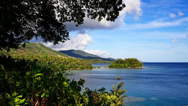 The wreckage of the exploded ‘alien technology’ if it exists, would lie somewhere in the seas north of Papua New Guinea.