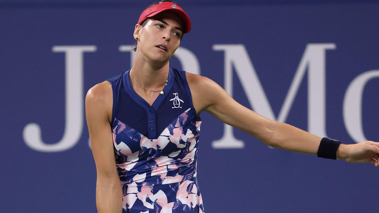 NEW YORK, NEW YORK - SEPTEMBER 04: Ajla Tomljanovic of Australia reacts against Ludmilla Samsonova of Russia during their Womenâ&#128;&#153;s Singles Fourth Round match on Day Seven of the 2022 US Open at USTA Billie Jean King National Tennis Center on September 04, 2022 in the Flushing neighborhood of the Queens borough of New York City. Julian Finney/Getty Images/AFP == FOR NEWSPAPERS, INTERNET, TELCOS &amp; TELEVISION USE ONLY ==