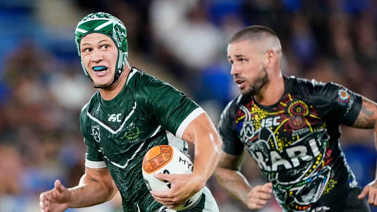 Kalyn Ponga of the Maori Kiwis makes a break during the NRL Indigenous All-Stars vs Maori Kiwis match at CBus Super Stadium on the Gold Coast, Saturday, February 22, 2020 (AAP Image/Dave Hunt) NO ARCHIVING, EDITORIAL USE ONLY