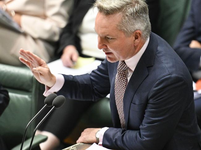 CANBERRA, AUSTRALIA  - NewsWire Photos - February 4, 2025: Minister for Climate Change and Energy of Australia, Chris Bowen during Question Time at Parliament House in Canberra. Picture: NewsWire / Martin Ollman