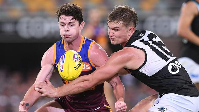 Lachie Neale dominated the midfield. Pic: AAP 