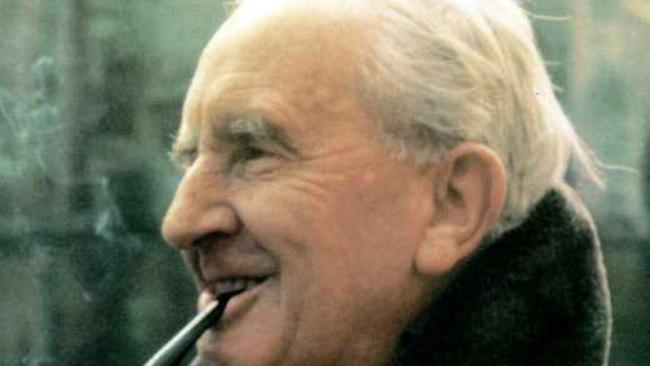 British author J.R.R Tolkien. p/