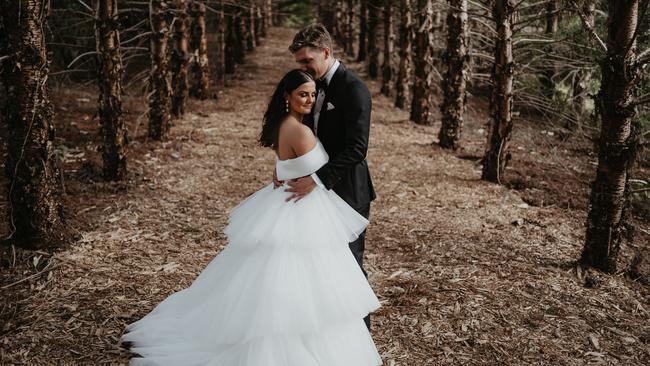 Wedding of Sarah Lunney and Thomas Honeywill. Picture: Ivy Road Photography