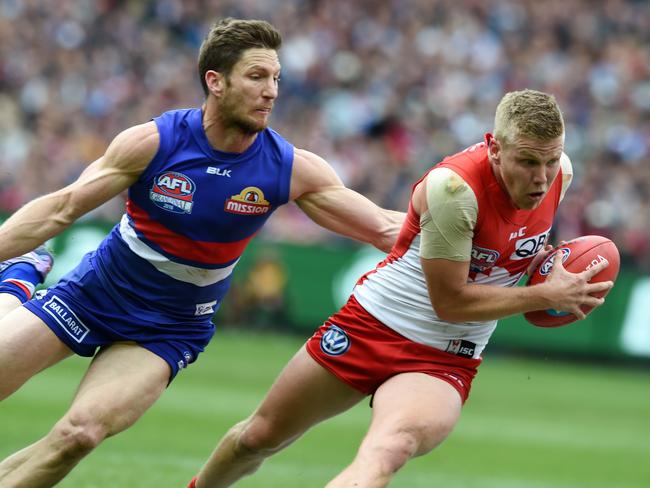 2016 AFL Grand Final match between the Western Bulldogs and the Sydney Swans at the Melbourne Cricket Ground (MCG), Melbourne, Australia on October 1, 2016 .Western Bulldogs Matthew Boyd and Sydney's Dan HanneberyPicture: Nicole Garmston