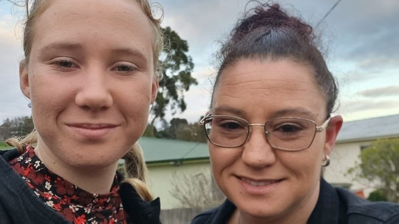 Shyanne-Lee’s mum Bobbi-Lee Ketchell (right) unleashed on the search for her daughter in a fiery Facebook post just days before police’s grim discovery. Picture: Facebook