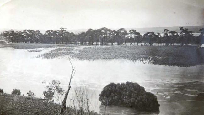 The Victorian town of Orbost under water during Snowy River floods in 1934.