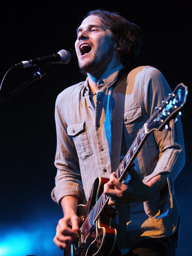 Silver Sun Pickups performing at the Thebarton Theatre.