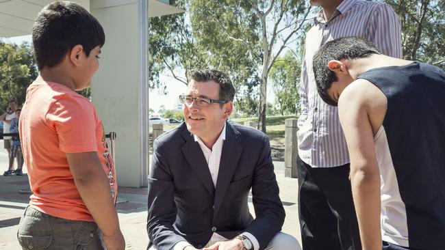 Victorian Premier Daniel Andrews met with an asylum seeker family seeking asylum who face imminent deportation to Nauru.