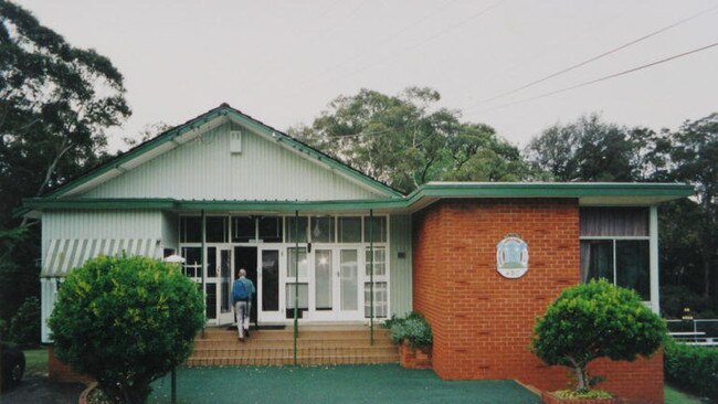 The Artarmon Bowling Club would be demolished to make way for an outdoor pavilion.