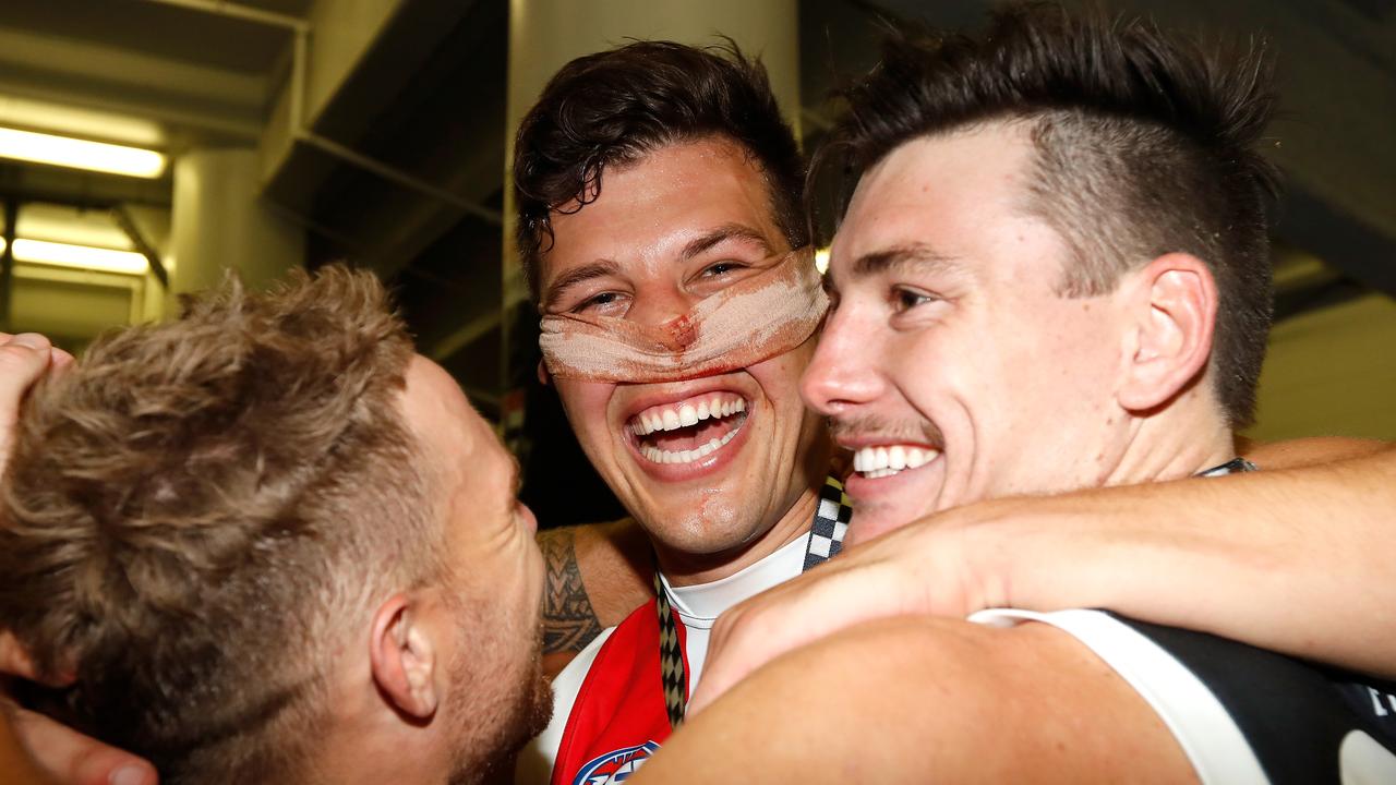 Another ripping image of the Saints celebrating a win against the Hawks. (Photo by Michael Willson/AFL Photos)