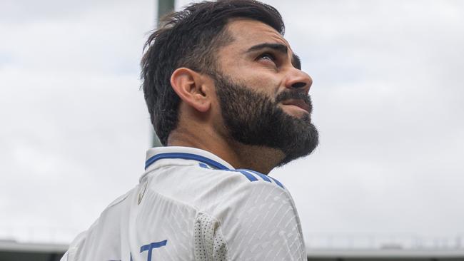 SYDNEY, AUSTRALIA - JANUARY 03: Virat Kohli of India before the start of play on day one of the fifth NRMA Insurance Test match of Border Gavaskar trophy between Australia and India at the Sydney Cricket Ground on January 03, 2025 in Sydney, Australia. (Photo by Santanu Banik/Speed Media/Icon Sportswire via Getty Images)