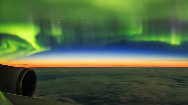 Insight Astronomy Photographer of the Year 2017- Aurorae:Ziyi Ye (China) with Aurora Shot from Plane (Highly Commended)