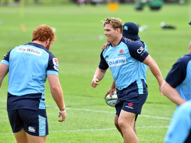 Super Rugby NSW Waratahs Michael Hooper is seen during a training session at David Phillips Sports Complex in Sydney, Wednesday, April 4, 2018. (AAP Image/Mick Tsikas) NO ARCHIVING