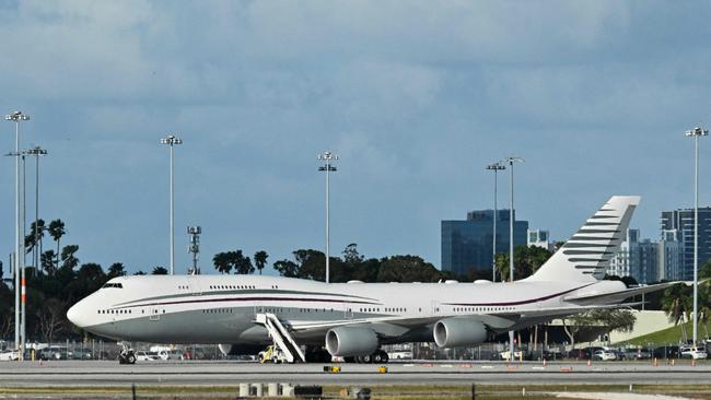 A Qatari plane at Palm Beach International Airport that Trump toured in February.Photo: Roberto Schmidt/AFP