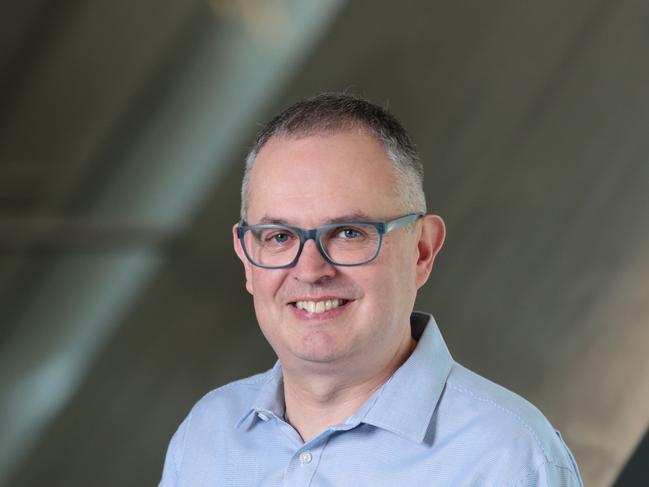 Professor Philip Gale, Deputy Dean of Science and Professor of Chemistry, University of Technology Sydney. Philip is Australia's top researcher in Inorganic Chemistry. Jane Dempster/The Australian.