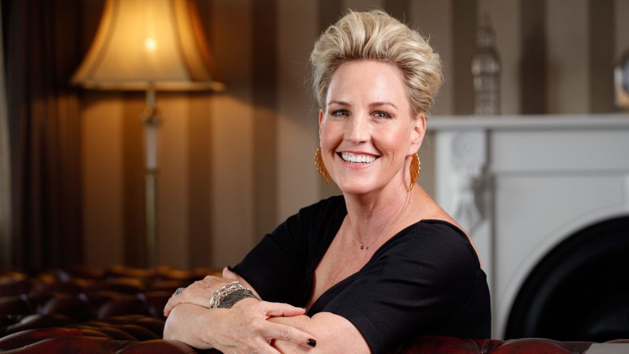 Erin Brockovich 'down under' to support class action lawsuit