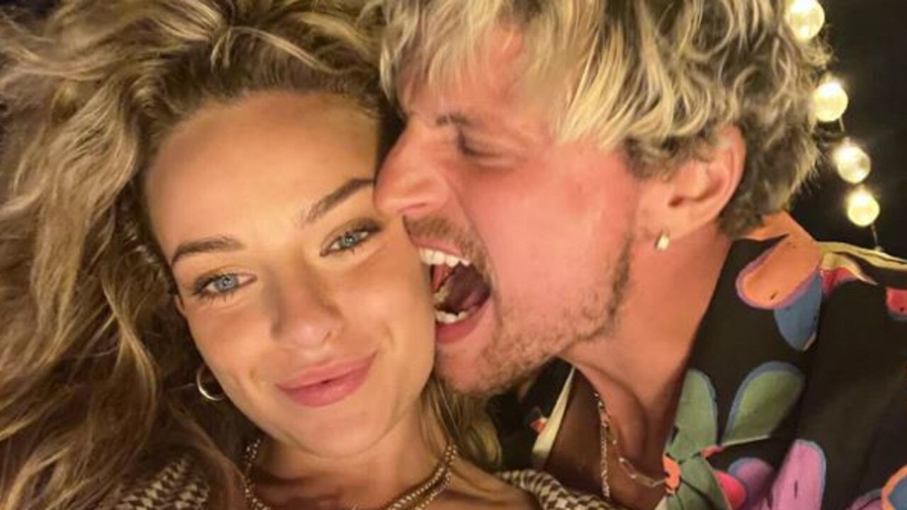 Abbie Chatfield and Konrad Bien-Stephens recently revealed their relationship was open. Image: Instagram/@abbiechatfield